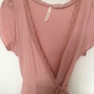 Size medium, pink crossover tie blouse
